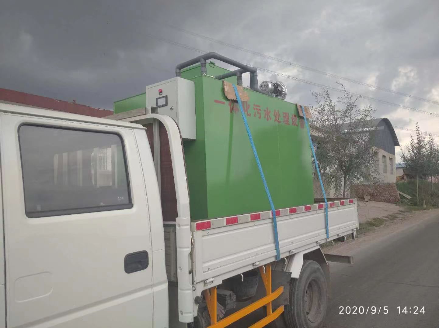 小型污水處理(li)設備